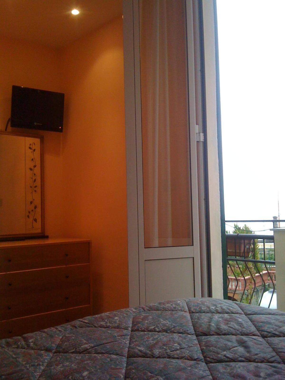 Hotel Villa Bianca Laigueglia Buitenkant foto